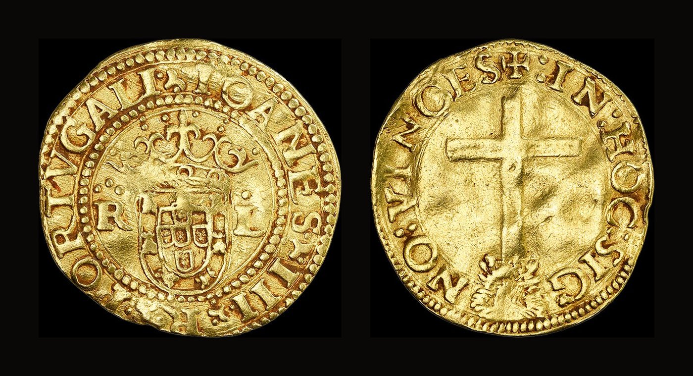 Lote 62 — Cruzado Calvário de D. João III